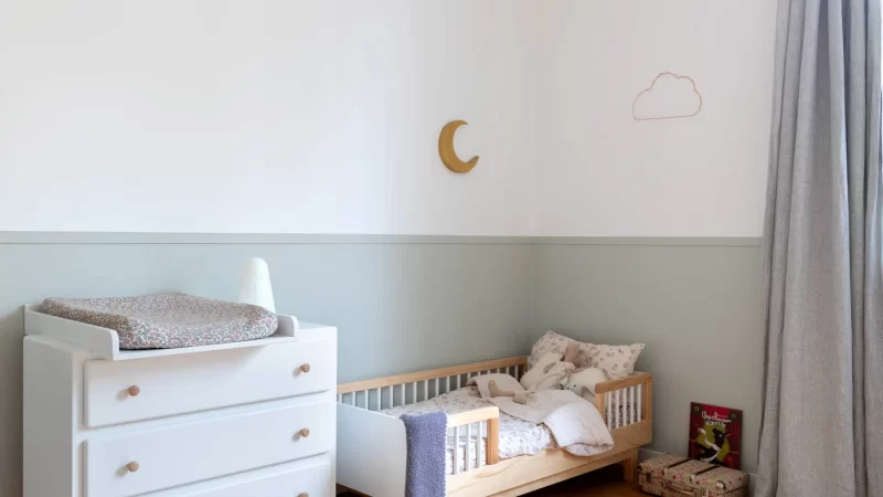 chambre-bebe-vert-pastel